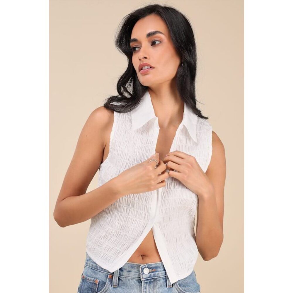 Lulus Ellema White Textured Sleeveless Collared Top - Size S
